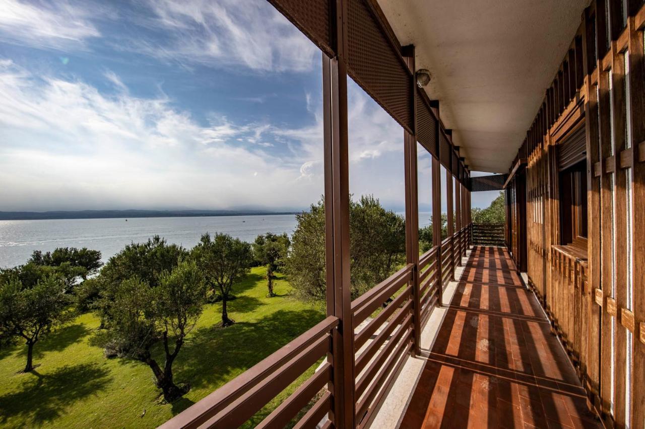 Villa Giustiniani Sirmione Buitenkant foto