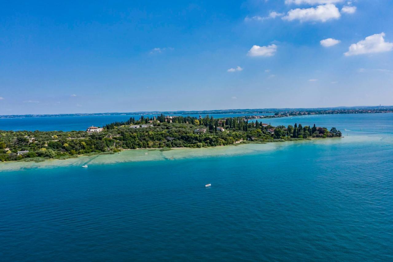 Villa Giustiniani Sirmione Buitenkant foto